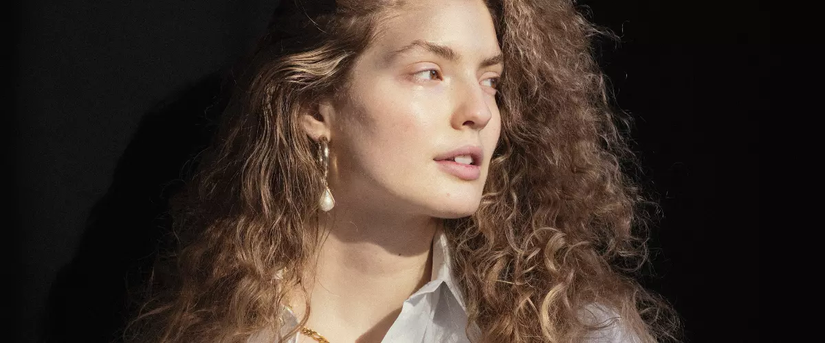 naturalny ciemny blond