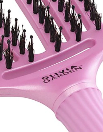 Olivia Garden Szczotka do Włosów Finger Brush Celestial Pink w akcji